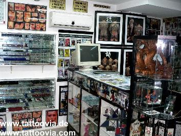 newadenb003.jpg (86776 bytes)